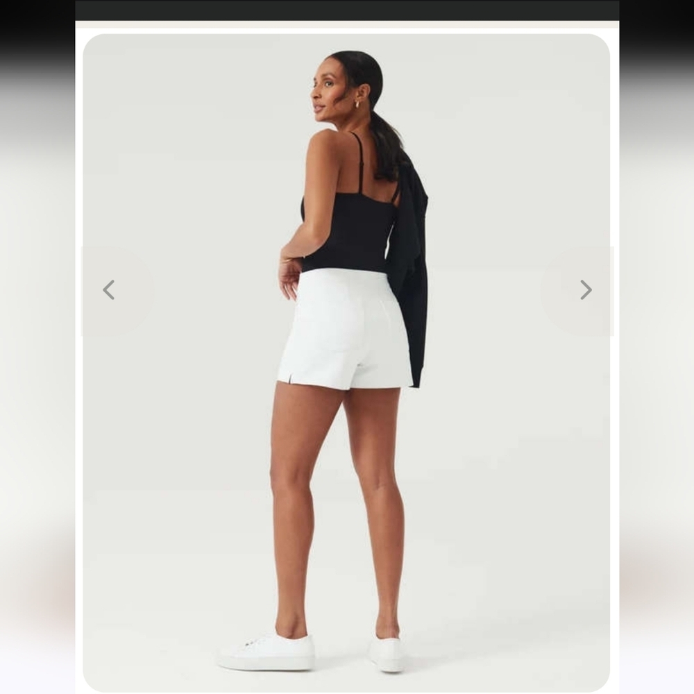 On The Go 4 Shorts- White
